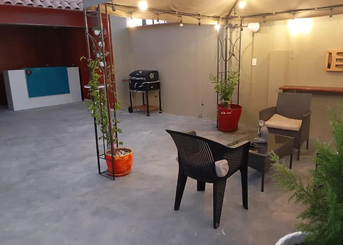 Hospedaje Las Lilas Surco