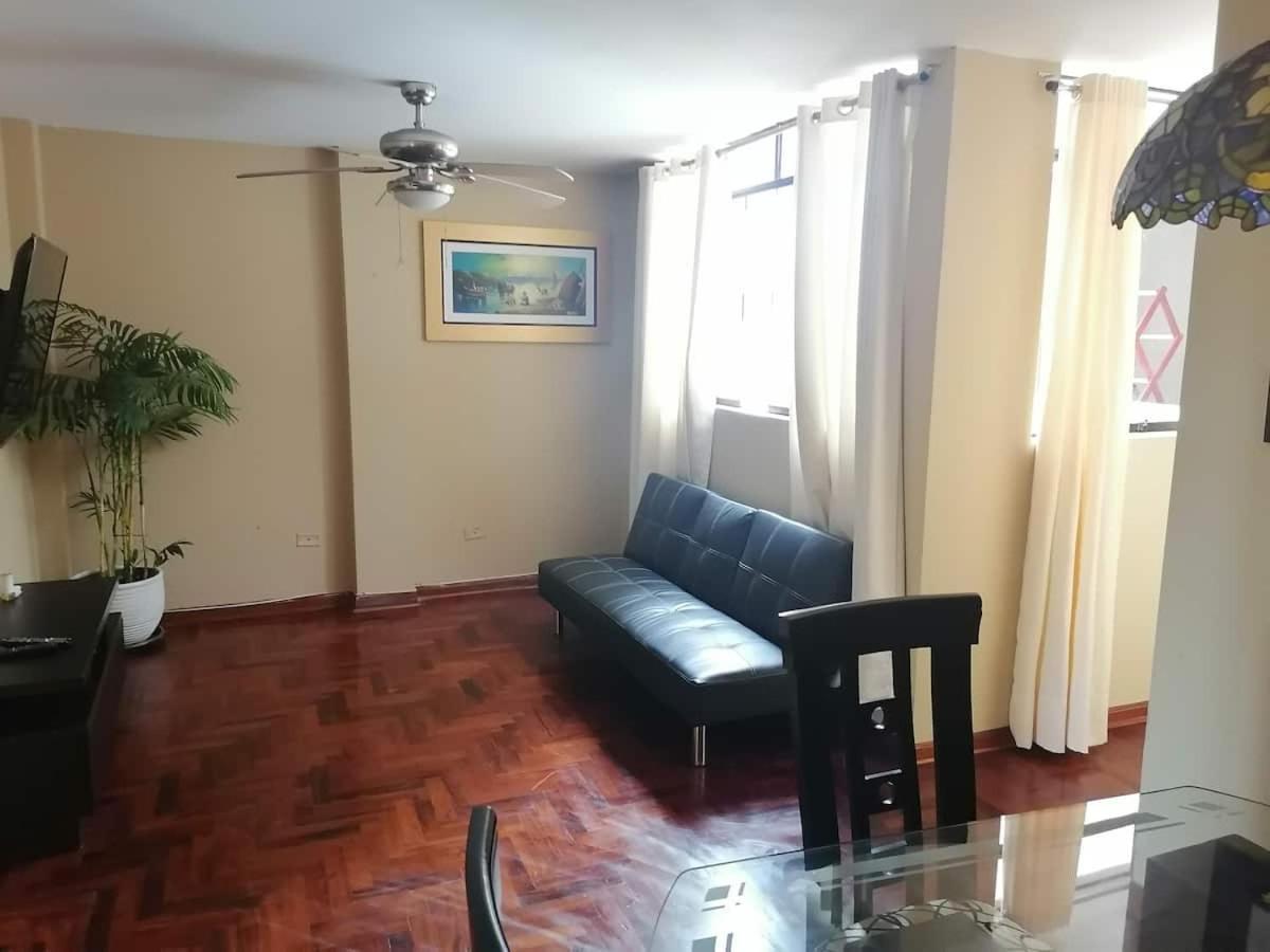 Lilas Surco * Lima